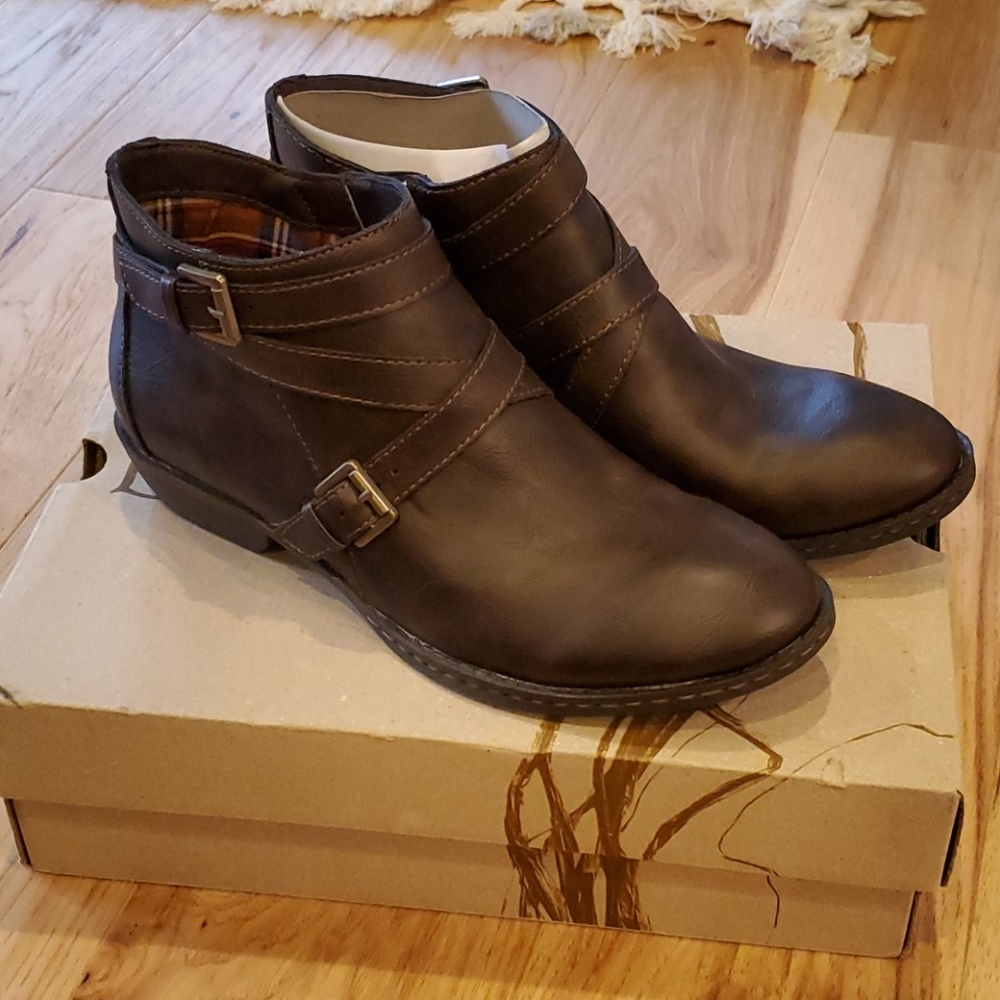 Born Booties